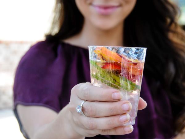 Res mislite, da dobro poznate hrano in pijačo, ki vpliva na hidratacijo?